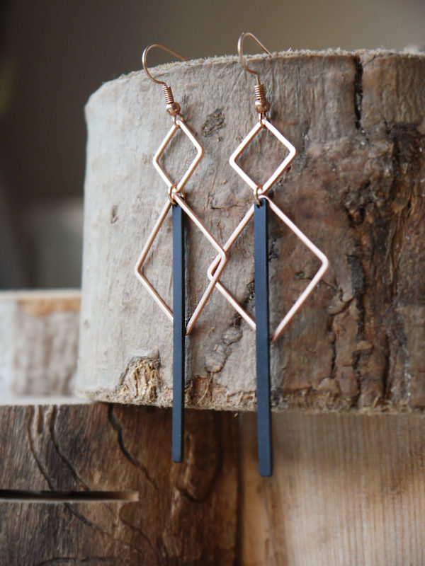 Duo vierkant klein/groot met staafje – rosé goud