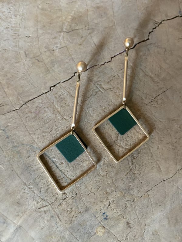 Oorsteker met staafje en duo vierkant - groen