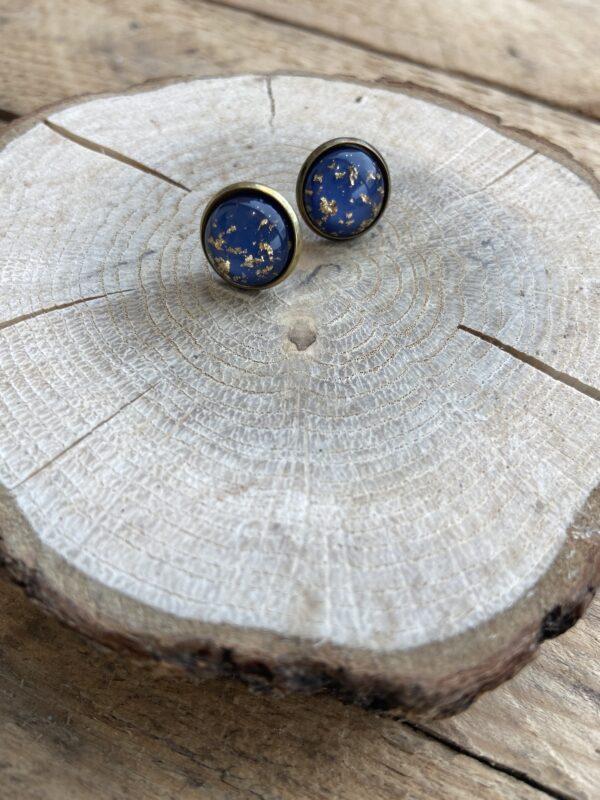 Cabochon oorsteker hars in combinatie met goudvlokken - Afbeelding 6
