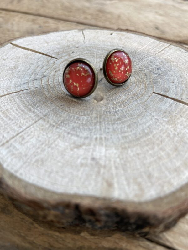 Cabochon oorsteker hars in combinatie met goudvlokken - Afbeelding 5