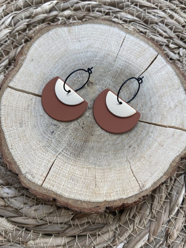 Hoop oorhanger met duo half maantje