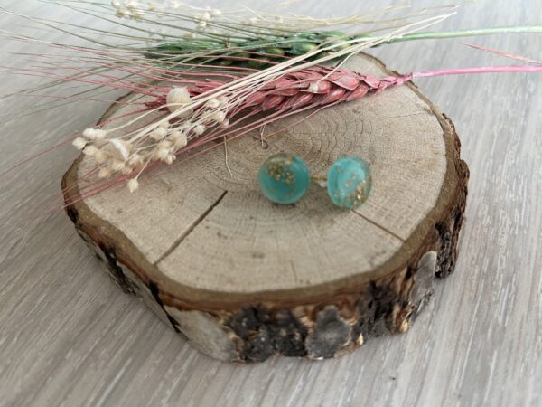 Cabochon oorsteker hars in combinatie met goudvlokken - Afbeelding 8
