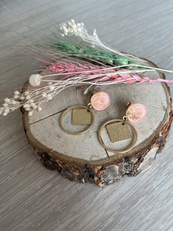 Cabochon oorsteker hars met goudvlokken en frosted vierkant - Afbeelding 5