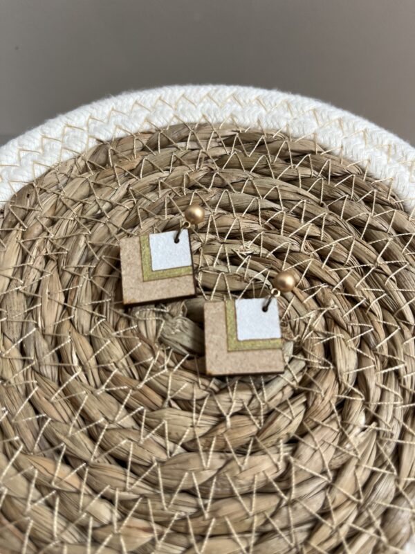 Oorhanger hout - 006