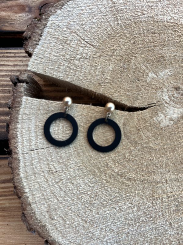 Oorsteker met dikke cirkel - goud/zwart