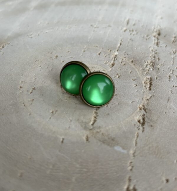 Polaris oorsteker - LUCIDO EMERALD GREEN